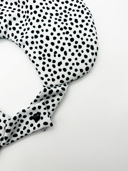 almofada de viagem DOTTY da easybreezy para colocares as tuas roupas nas tuas viagens lowcost
