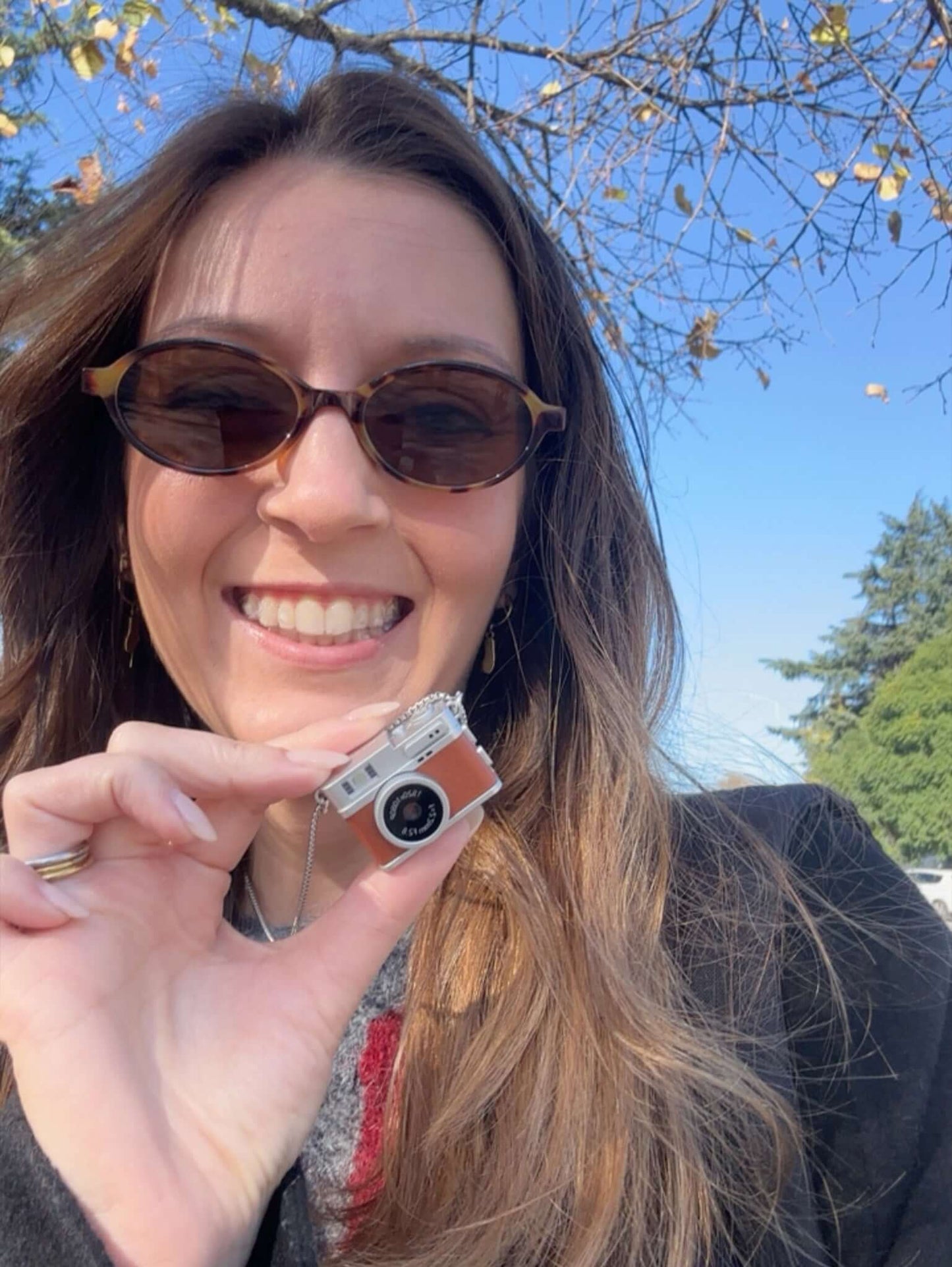 mini máquina fotográfica digital